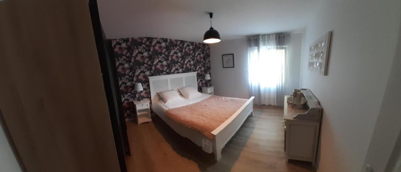 Adorable Maison D'Hotes Bordee D'Etangs Au Calme. Grandcourt  Dış mekan fotoğraf